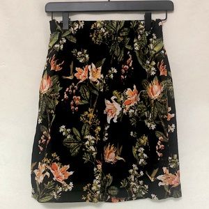 Size 6 H&M skirt